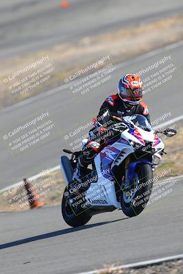 media/Feb-05-2023-Classic Track Day (Sun) [[c35aca4a42]]/Group 3/session 4 turn 4/